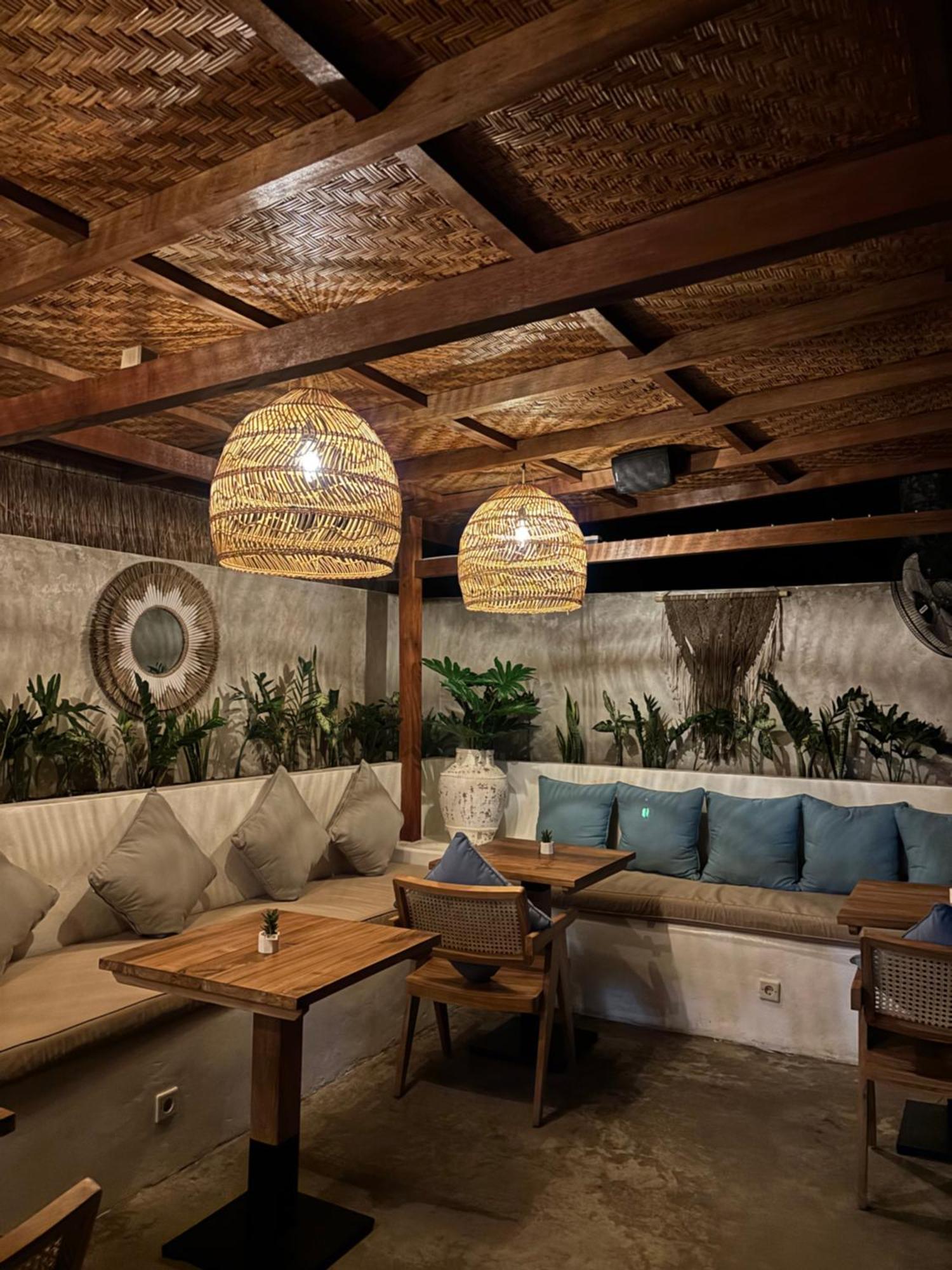 Kaje Cottage & Restaurant Tanglad Екстериор снимка
