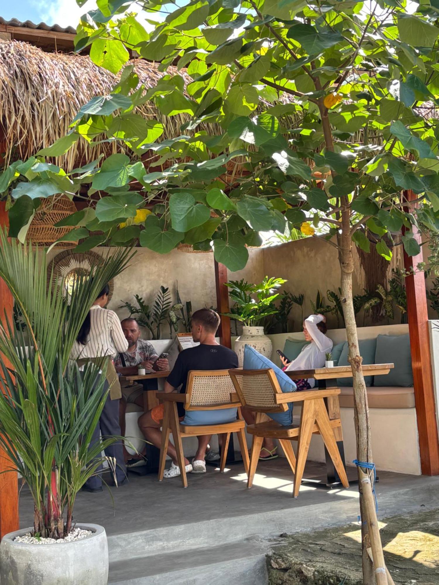 Kaje Cottage & Restaurant Tanglad Екстериор снимка