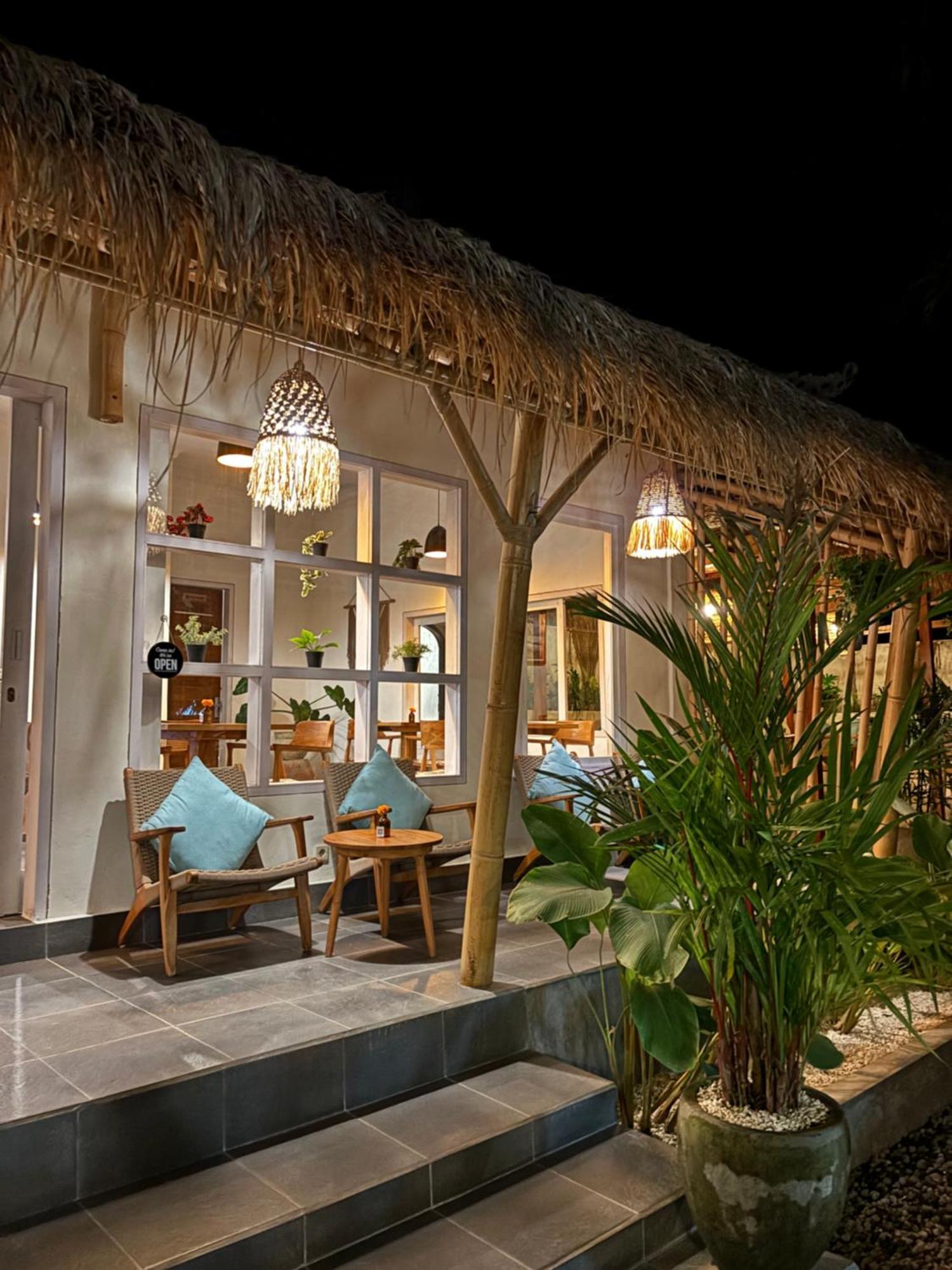 Kaje Cottage & Restaurant Tanglad Екстериор снимка